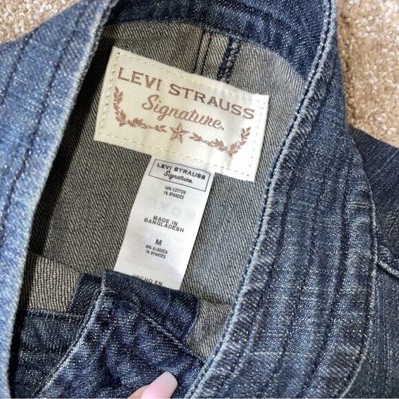 Levis Strauss Signature Denim Jean Jacket Women's large Buttons fitted SZ M - Picture 3 of 8
